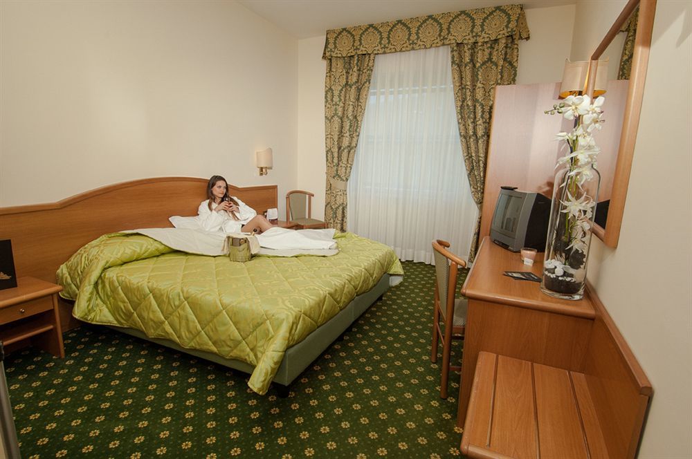 Hotel Complesso Termale Vescine Castelforte Exteriér fotografie
